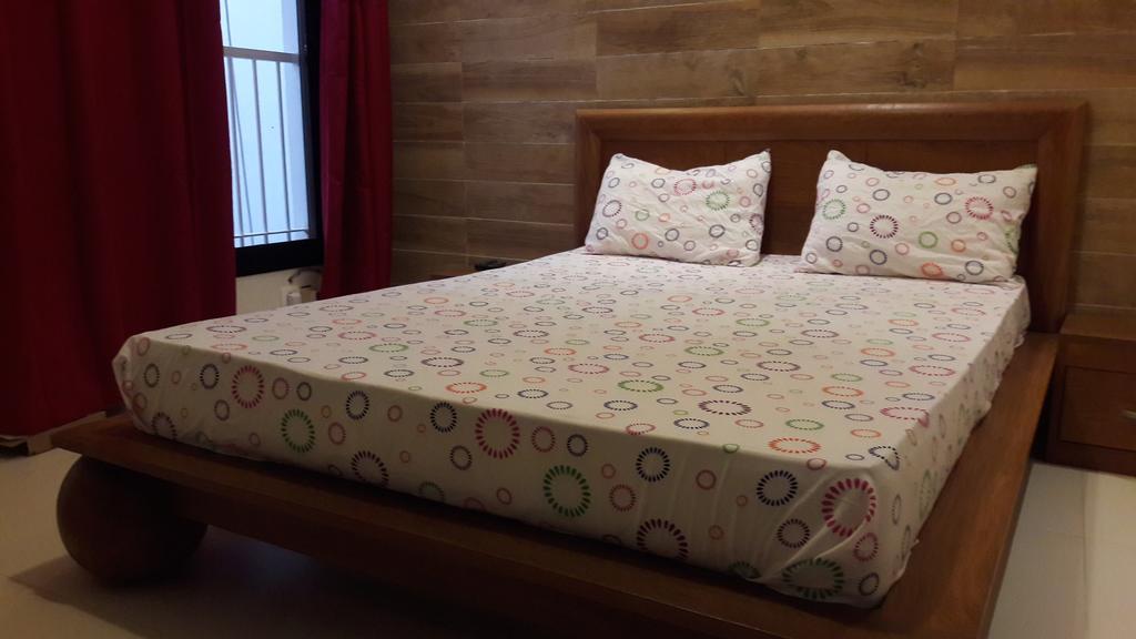 Residence Cheikh Fall ダカール エクステリア 写真